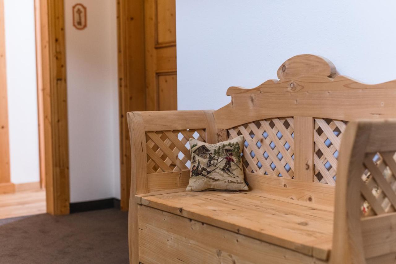 Garni Hotel Rosengarten B&B Selva di Val Gardena Eksteriør bilde