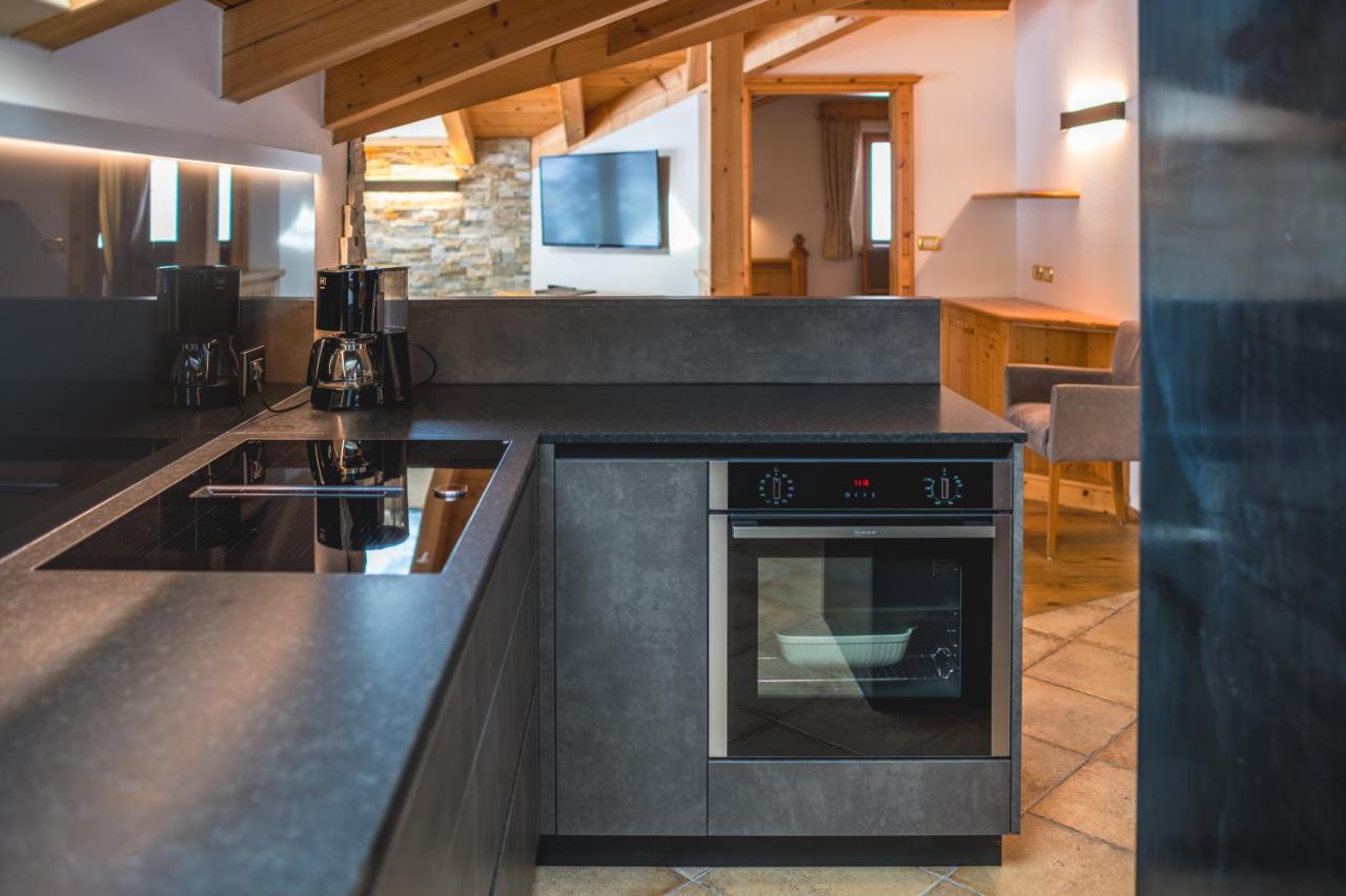 Garni Hotel Rosengarten B&B Selva di Val Gardena Eksteriør bilde