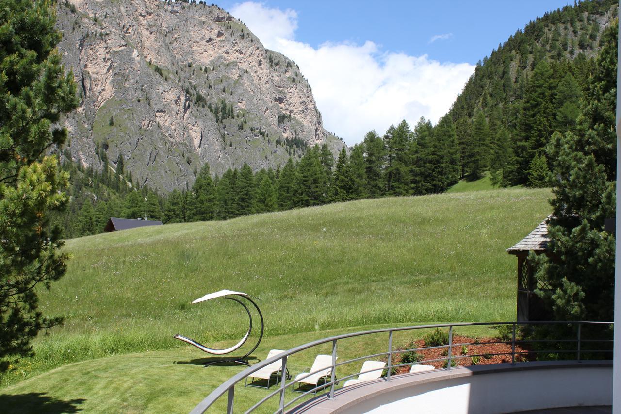 Garni Hotel Rosengarten B&B Selva di Val Gardena Eksteriør bilde